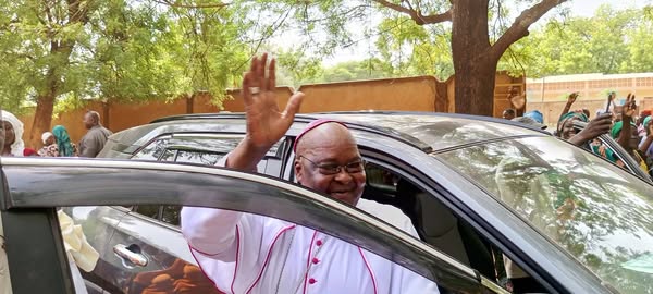 Monseigneur Paul Yenbuado OUÉDRAOGO, Archevêque émérite de Bobo-Dioulasso