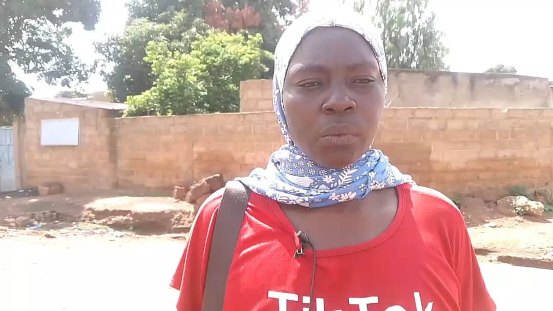 Sana Mariam, PDI à Fada laveuse de linges