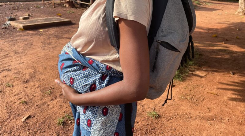 Région de l'Est : le lourd tribut des adolescentes au silence sur la santé sexuelle et reproductive