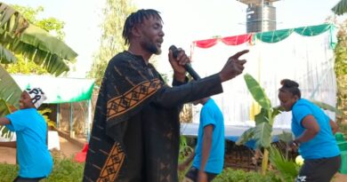 Koro Damis Célèbre la Dédicace de son 3ème Album « Buayaba Aimons-nous » : Un Appel à l'Amour et à l'Unité